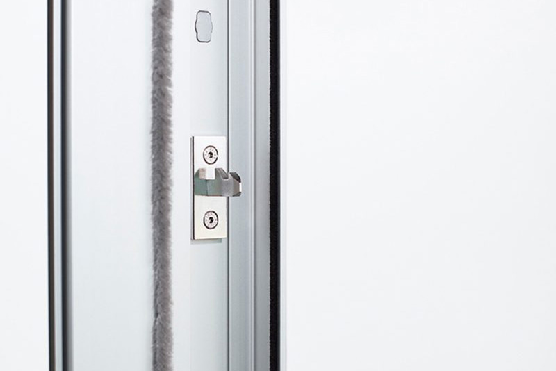 Sky-Frame Guard